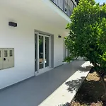 Frane-apart - Ciovo Τρογκίρ